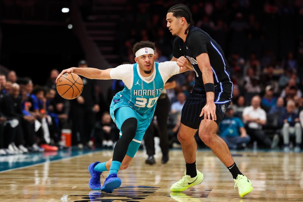 还开玩笑地 还开玩笑地