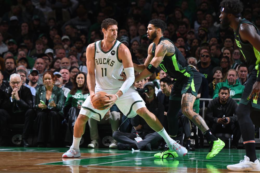 中场对决成 中场对决成