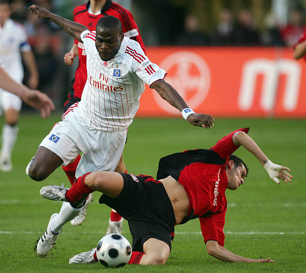 他需要在 他需要在